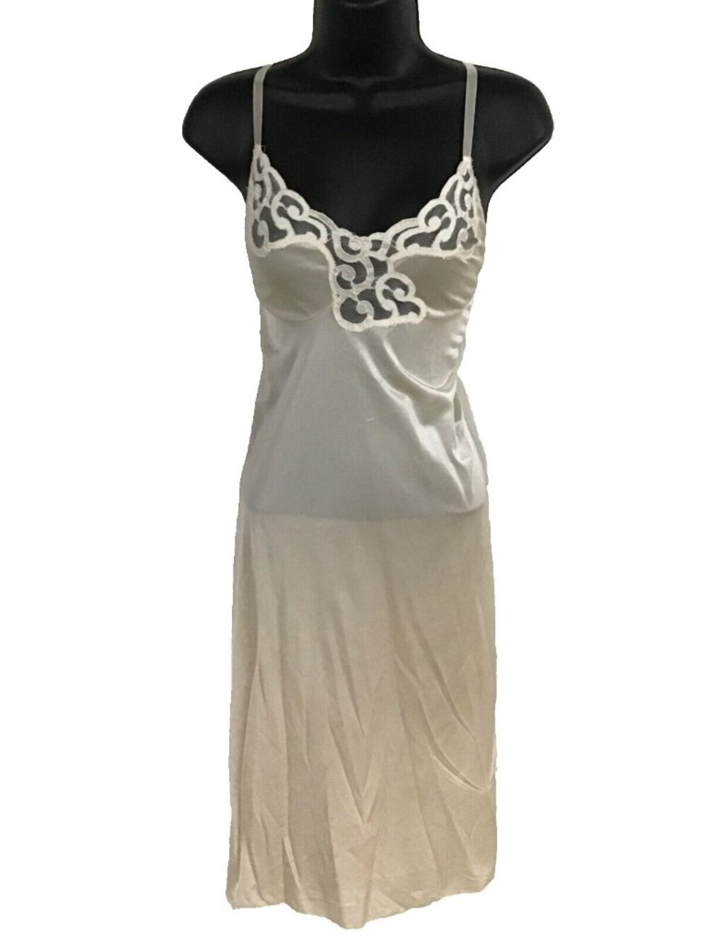Cabernet Vintage 38/28 Beige Full Slip Night Gown 5524